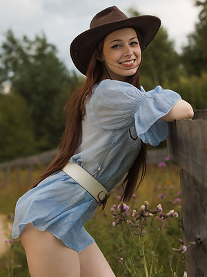 Cowgirl 12 pictures